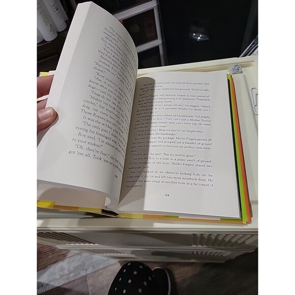 HOOT Carl Hiaasen 2002 Hardcover (1st Edition) Great for Collector - Picture 12 of 12